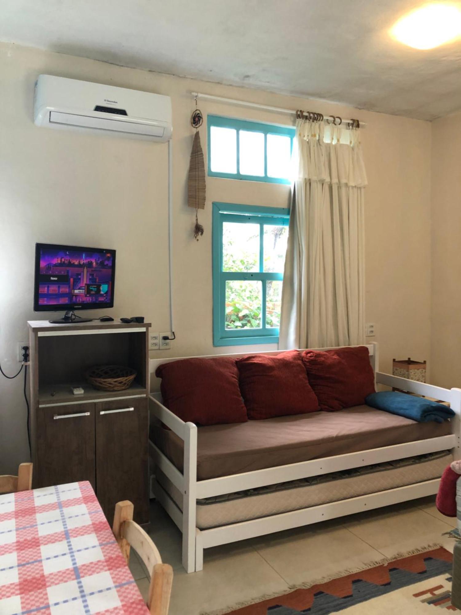 Paikea Hostel Прайя-ду-Роза Экстерьер фото