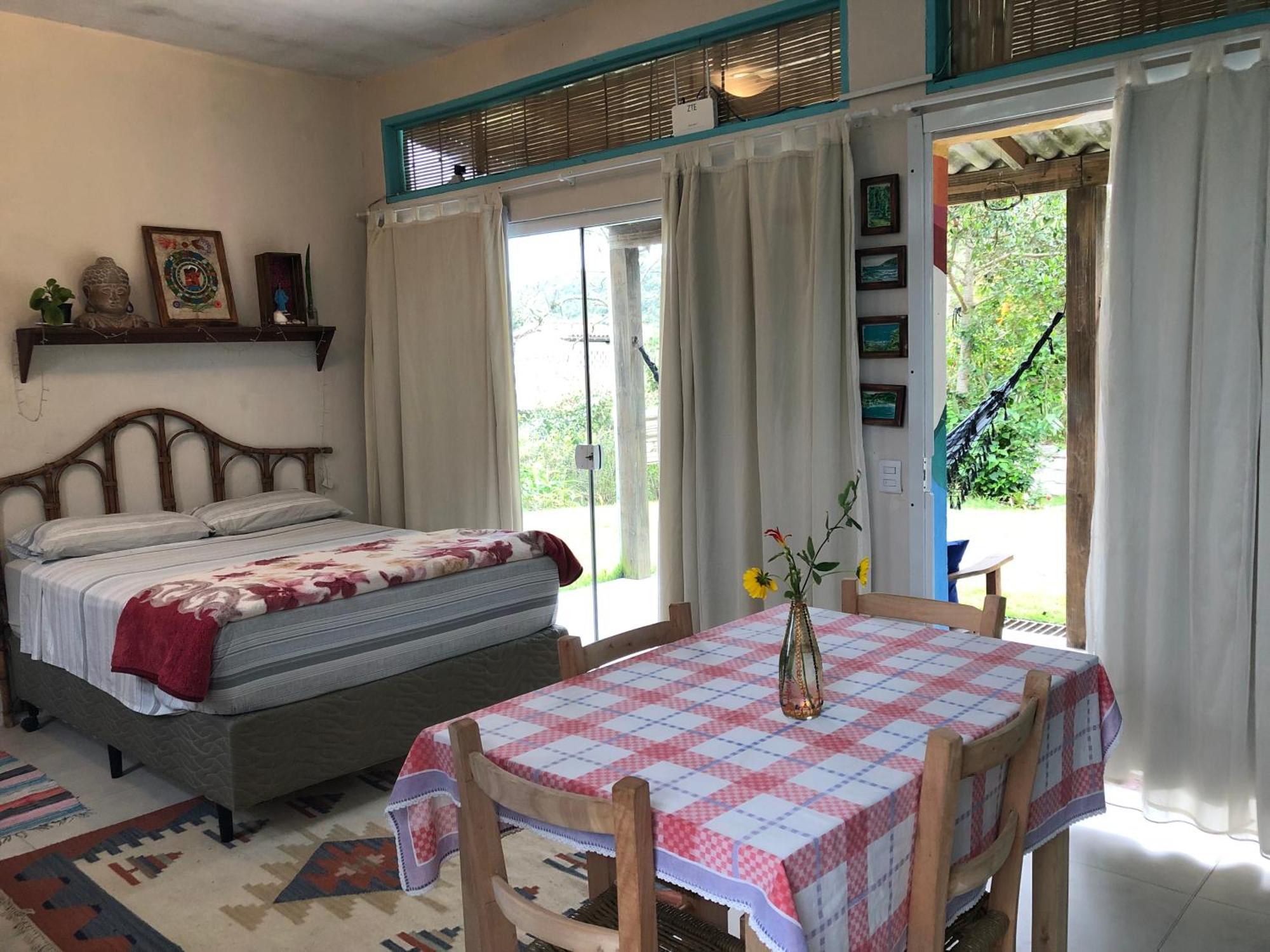 Paikea Hostel Прайя-ду-Роза Экстерьер фото