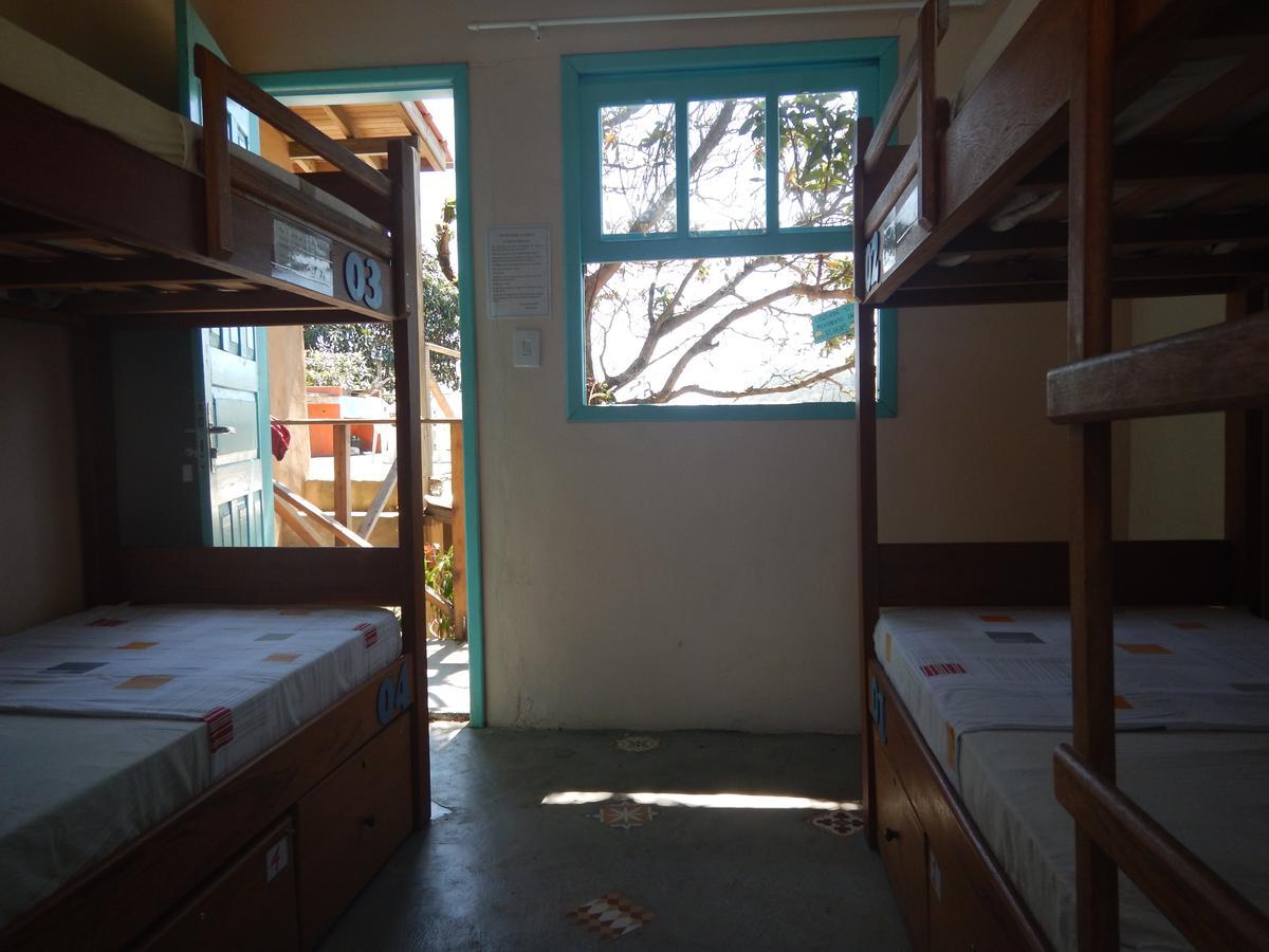 Paikea Hostel Прайя-ду-Роза Экстерьер фото